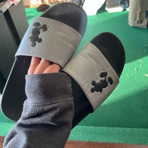 Mickey Mouse slides men or women